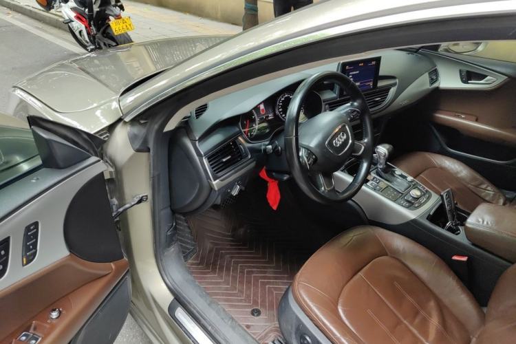 Used Audi A7 2012 2.8FSI quattro Ambition model Driver Seat