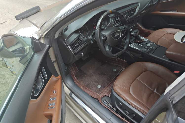 Used Audi A7 2012 2.8FSI quattro Ambition model Driver Seat