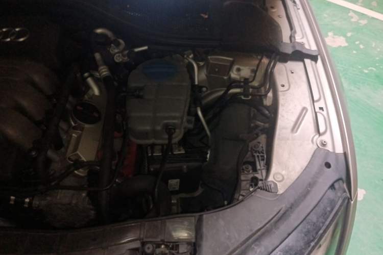 Used Audi A7 2012 2.8FSI quattro Ambition model Engine Bay Left