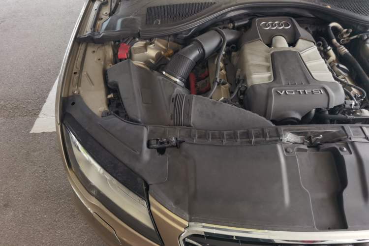 Used Audi A7 2012 3.0TFSI quattro Comfort Edition Engine Bay Right
