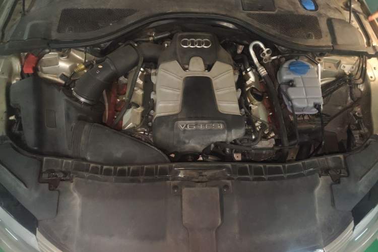 Used Audi A7 2012 3.0TFSI quattro Comfort Edition Engine Bay