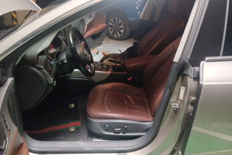 Used Audi A7 2012 2.8FSI quattro Ambition model Left Front Seat