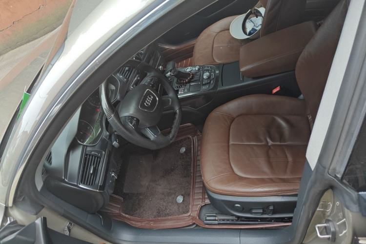 Used Audi A7 2012 2.8FSI quattro Ambition model Left Front Seat