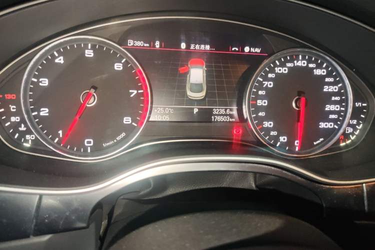 Used Audi A7 2012 3.0TFSI quattro Comfort Edition Odometer Close Up