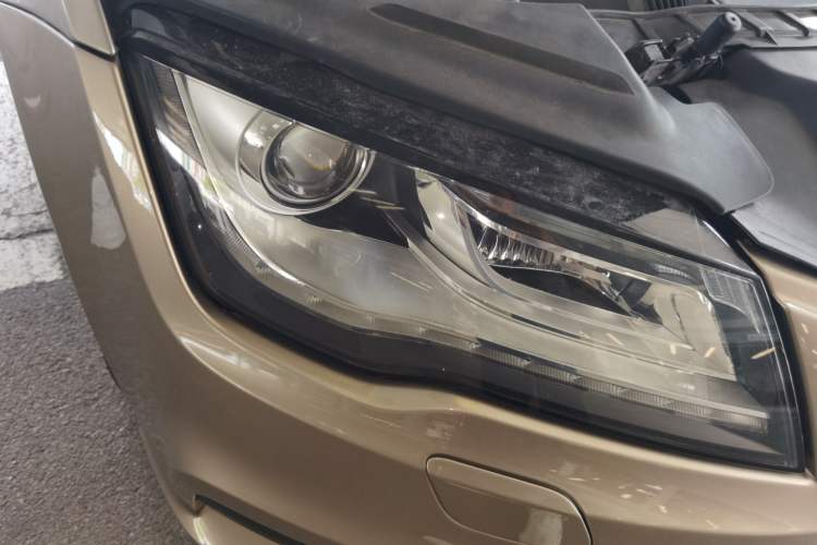 Used Audi A7 2012 3.0TFSI quattro Comfort Edition Right Front Headlight