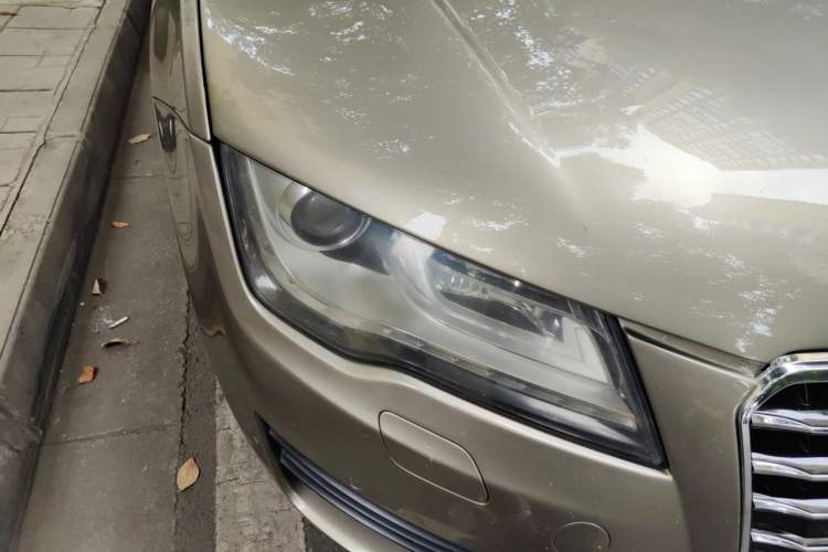 Used Audi A7 2012 2.8FSI quattro Ambition model Right Front Headlight