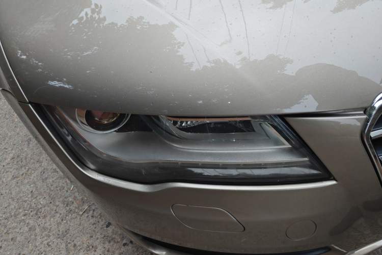 Used Audi A7 2012 2.8FSI quattro Ambition model Right Front Headlight