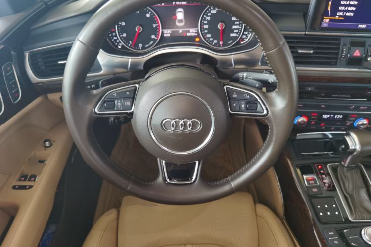 Used Audi A7 2012 3.0TFSI quattro Comfort Edition Steering Wheel