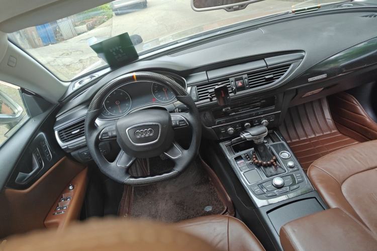 Used Audi A7 2012 2.8FSI quattro Ambition model Steering Wheel