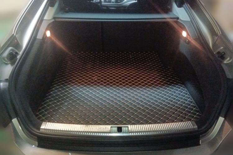 Used Audi A7 2012 2.8FSI quattro Ambition model Trunk
