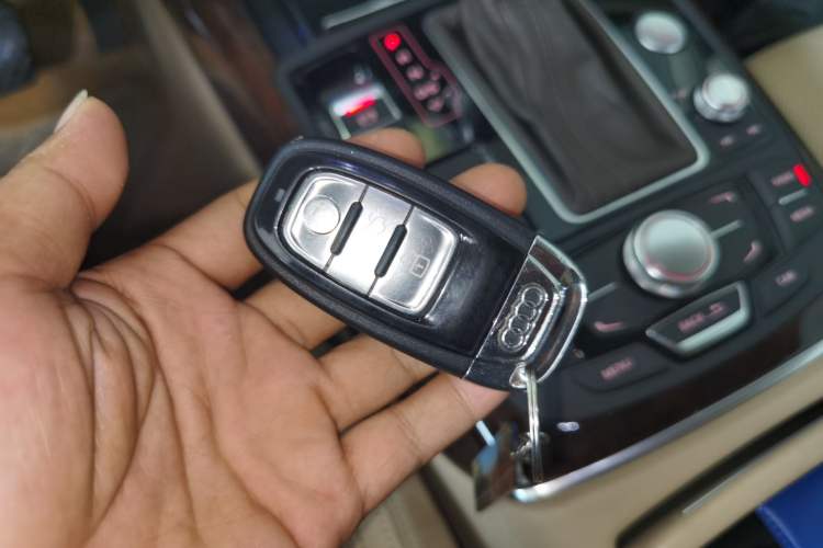 Used Audi A7 2012 3.0TFSI quattro Comfort Edition Vehicle Key