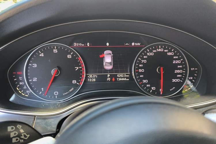 Used Audi A7 2012 3.0TFSI quattro Comfort Edition Instrument Cluster
