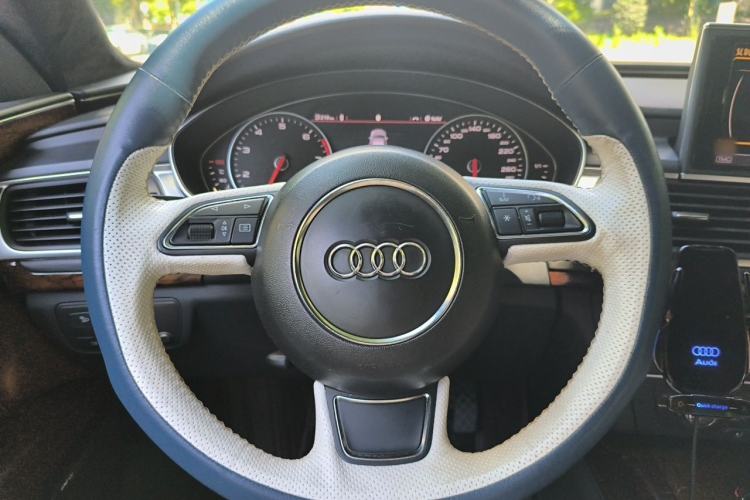 Used Audi A7 2012 3.0TFSI quattro Comfort Edition Steering Wheel