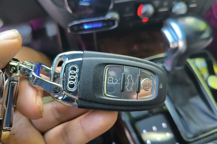 Used Audi A7 2012 3.0TFSI quattro Comfort Edition Vehicle Key