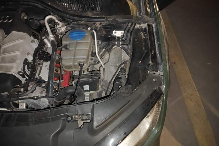 Used Audi A7 2012 3.0TFSI quattro Comfort Edition Engine Bay Left