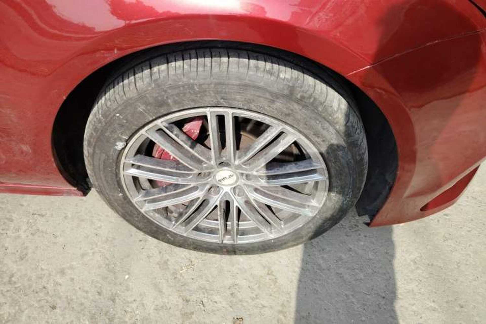Used Audi A7 2012 3.0TFSI quattro Comfort Edition Right Front Wheel Hub