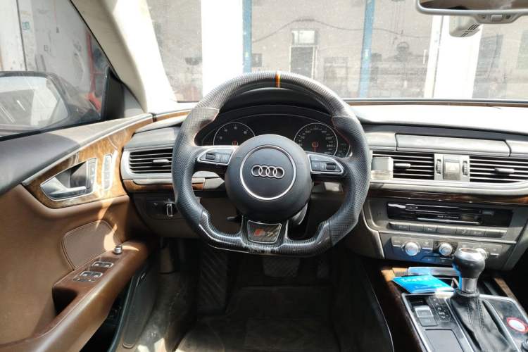 Used Audi A7 2012 3.0TFSI quattro Comfort Edition Steering Wheel