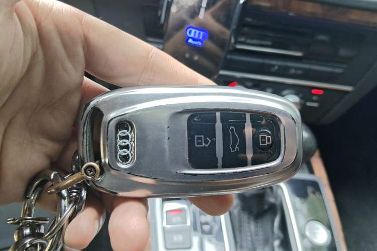 Used Audi A7 2012 3.0TFSI quattro Comfort Edition Vehicle Key