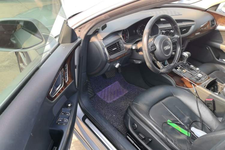 Used Audi A7 2012 3.0TFSI quattro Comfort Edition Driver Seat