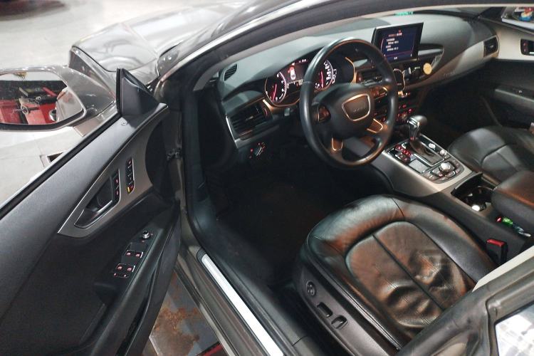 Used Audi A7 2012 2.8FSI quattro Ambition model Driver Seat