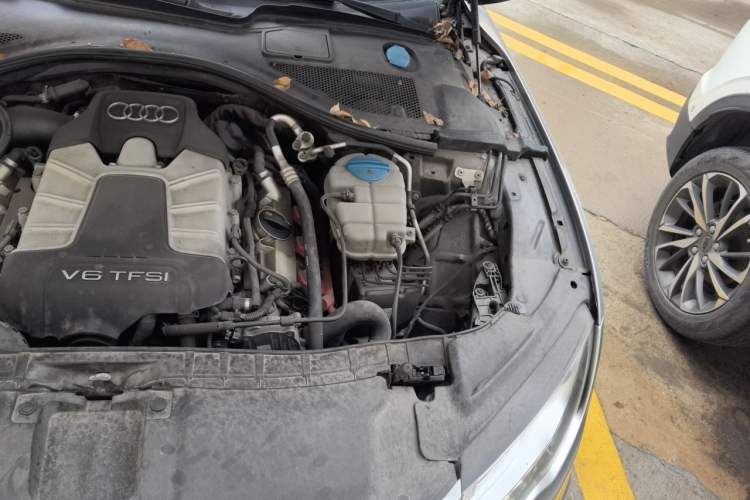 Used Audi A7 2012 3.0TFSI quattro Luxury Edition Engine Bay Left