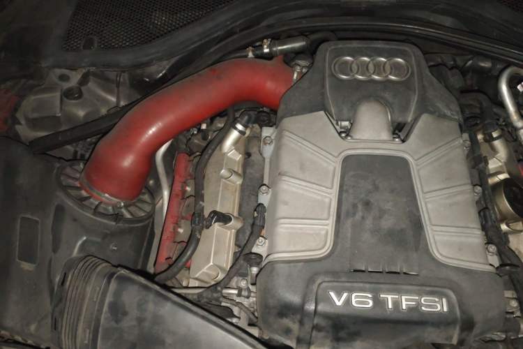Used Audi A7 2012 3.0TFSI quattro Comfort Edition Engine Bay Right