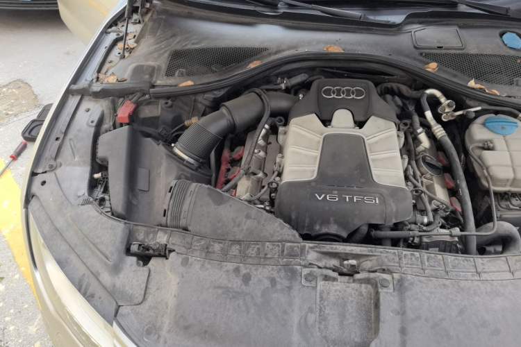 Used Audi A7 2012 3.0TFSI quattro Luxury Edition Engine Bay Right