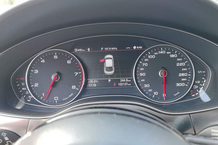 Used Audi A7 2012 3.0TFSI quattro Comfort Edition Instrument Cluster