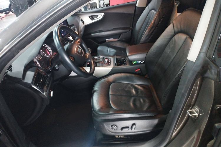 Used Audi A7 2012 2.8FSI quattro Ambition model Left Front Seat