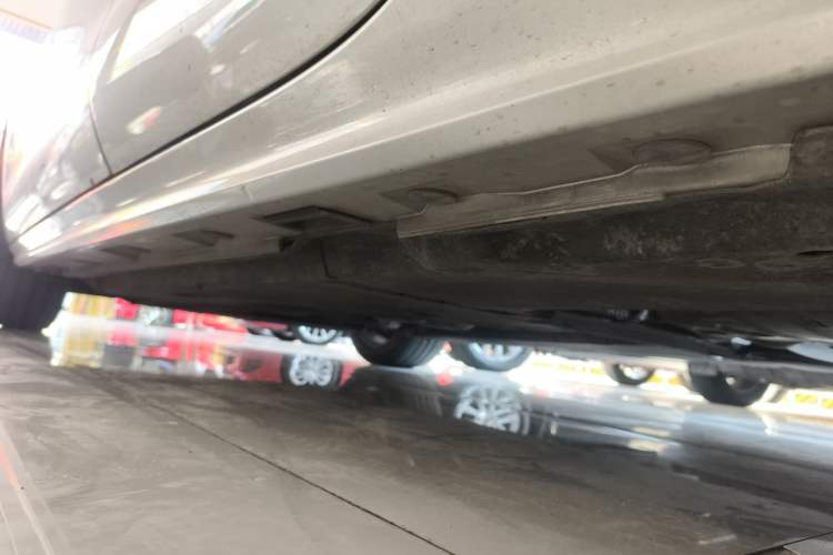 Used Audi A7 2012 3.0TFSI quattro Comfort Edition Left Side Sill