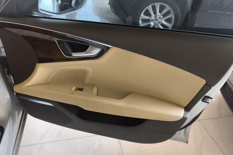 Used Audi A7 2012 3.0TFSI quattro Comfort Edition Right Front Door Interior