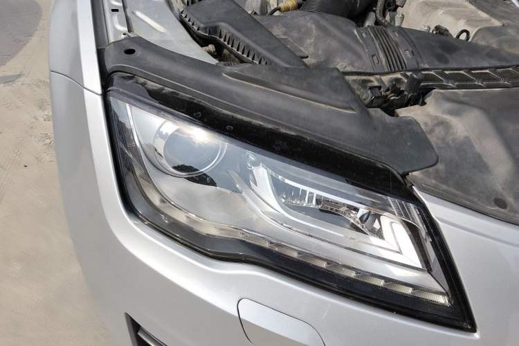 Used Audi A7 2012 3.0TFSI quattro Comfort Edition Right Front Headlight