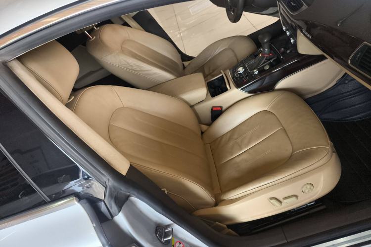 Used Audi A7 2012 3.0TFSI quattro Comfort Edition Right Front Seat