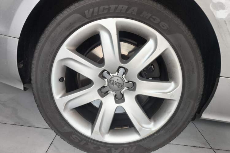 Used Audi A7 2012 3.0TFSI quattro Comfort Edition Right Rear Wheel Hub