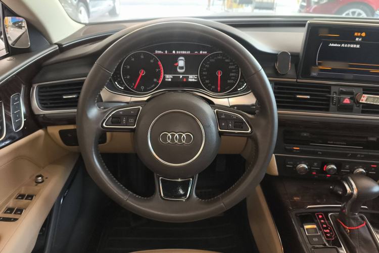 Used Audi A7 2012 3.0TFSI quattro Comfort Edition Steering Wheel