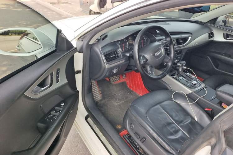 Used Audi A7 2012 2.8FSI quattro Ambition model Driver Seat