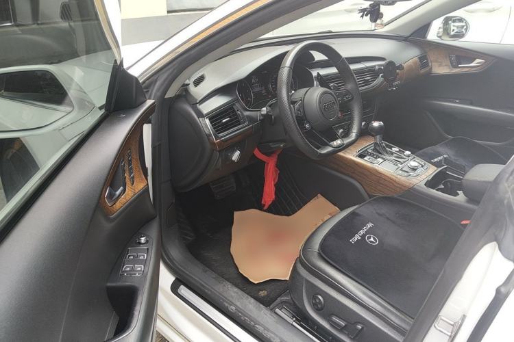 Used Audi A7 2012 2.8FSI quattro Ambition model Driver Seat