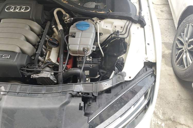 Used Audi A7 2012 2.8FSI quattro Ambition model Engine Bay Left