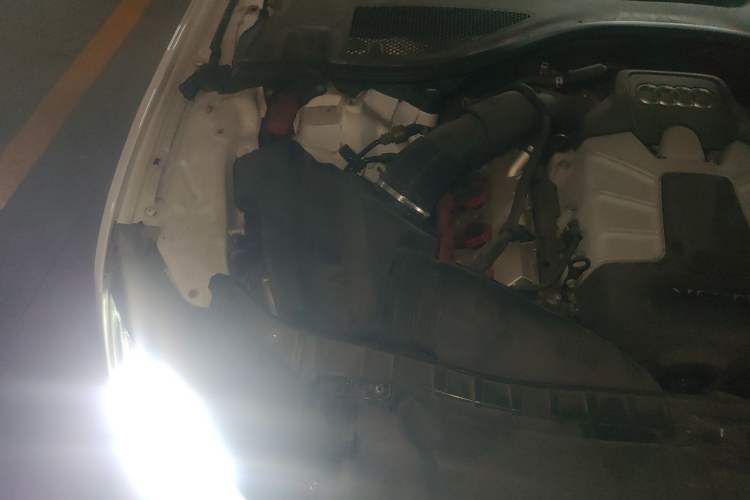 Used Audi A7 2012 3.0TFSI quattro Luxury Edition Engine Bay Right