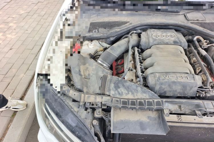 Used Audi A7 2012 2.8FSI quattro Ambition model Engine Bay Right