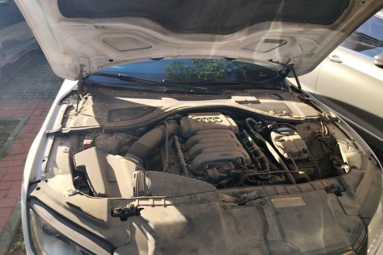 Used Audi A7 2012 2.8FSI quattro Ambition model Engine Bay