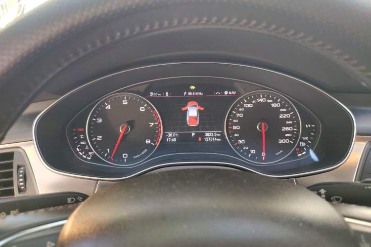 Used Audi A7 2012 2.8FSI quattro Ambition model Instrument Cluster