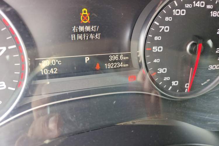 Used Audi A7 2012 2.8FSI quattro Ambition model Odometer Close Up