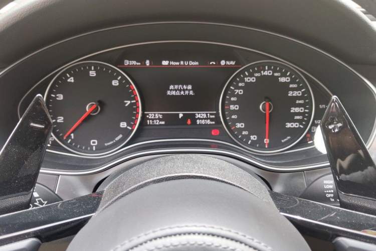 Used Audi A7 2012 2.8FSI quattro Ambition model Odometer Close Up
