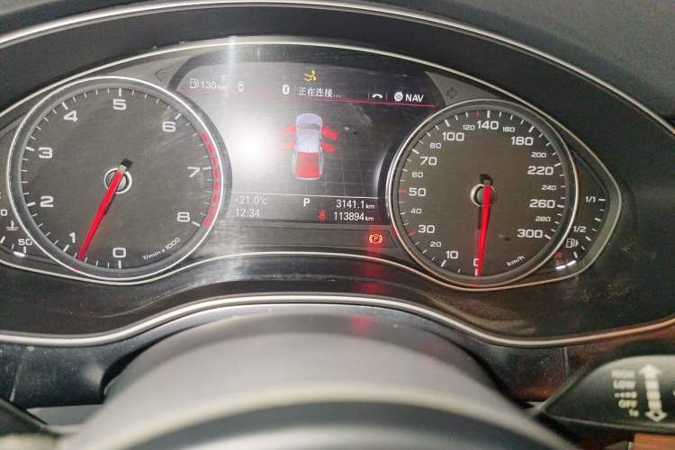 Used Audi A7 2012 3.0TFSI quattro Comfort Edition Odometer Close Up