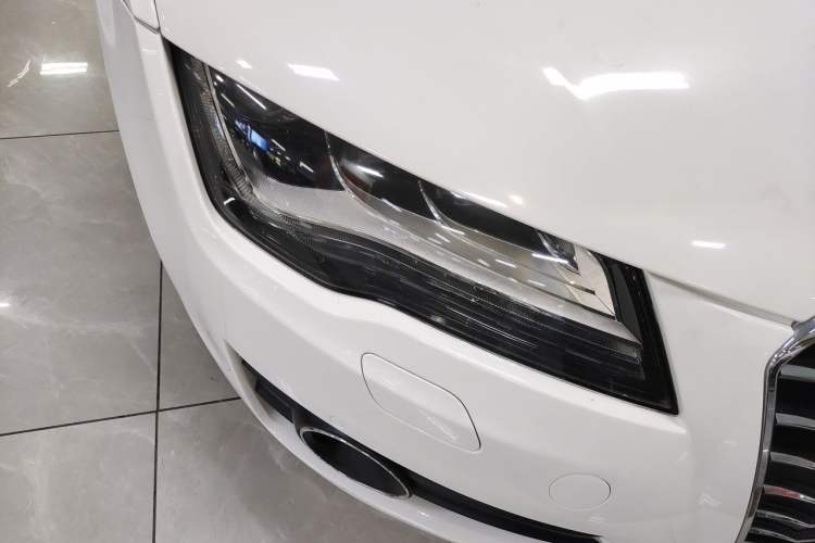 Used Audi A7 2012 3.0TFSI quattro Luxury Edition Right Front Headlight