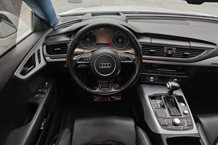 Used Audi A7 2012 3.0TFSI quattro Luxury Edition Steering Wheel