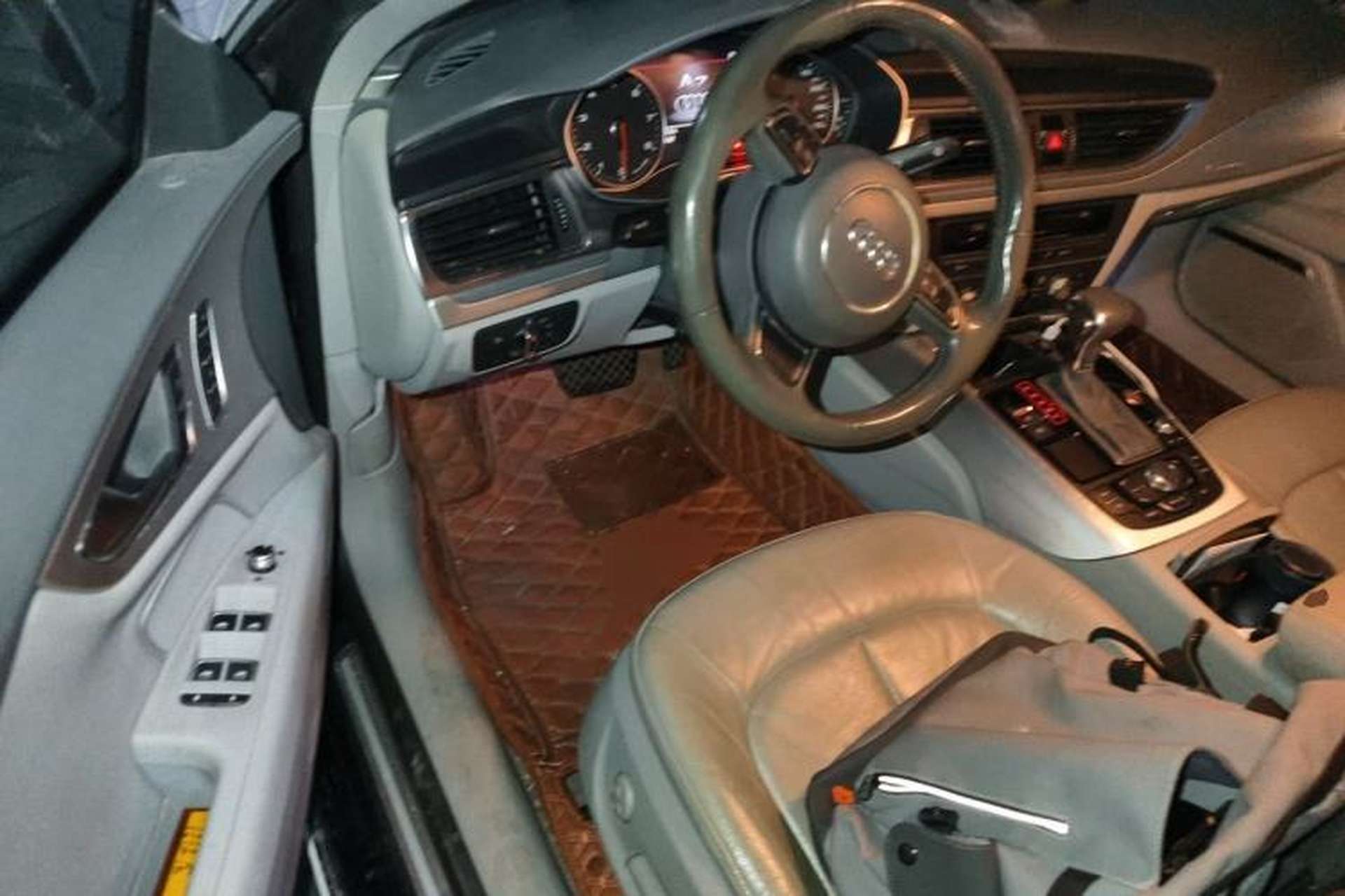 Used Audi A7 2012 3.0TFSI quattro Comfort Edition Steering Wheel