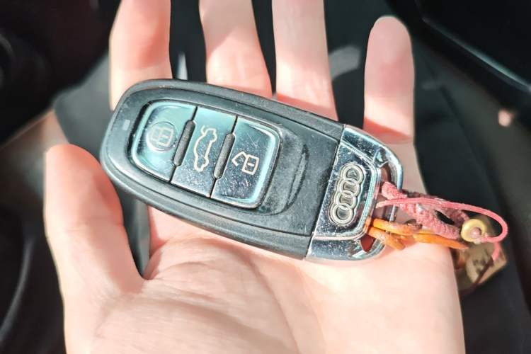 Used Audi A7 2012 3.0TFSI quattro Comfort Edition Vehicle Key