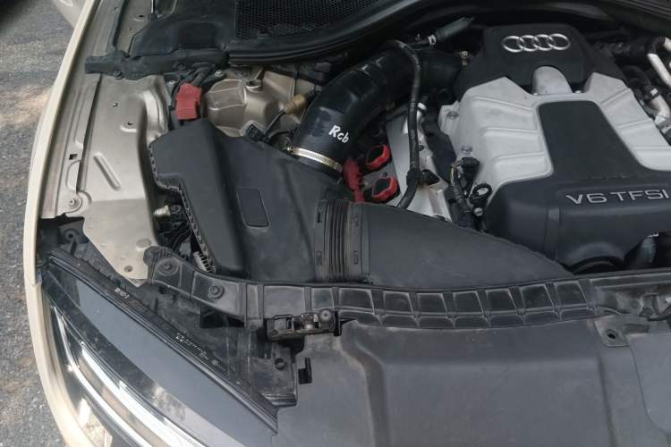 Used Audi A7 2012 3.0TFSI quattro Luxury Edition Engine Bay Right